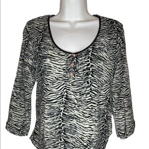 Betsey Johnson zebra print 3/4 sleeve top